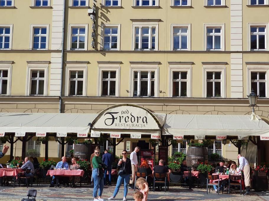 Rynek Pod Fredra Apartment - Wroclaw — Photos 2